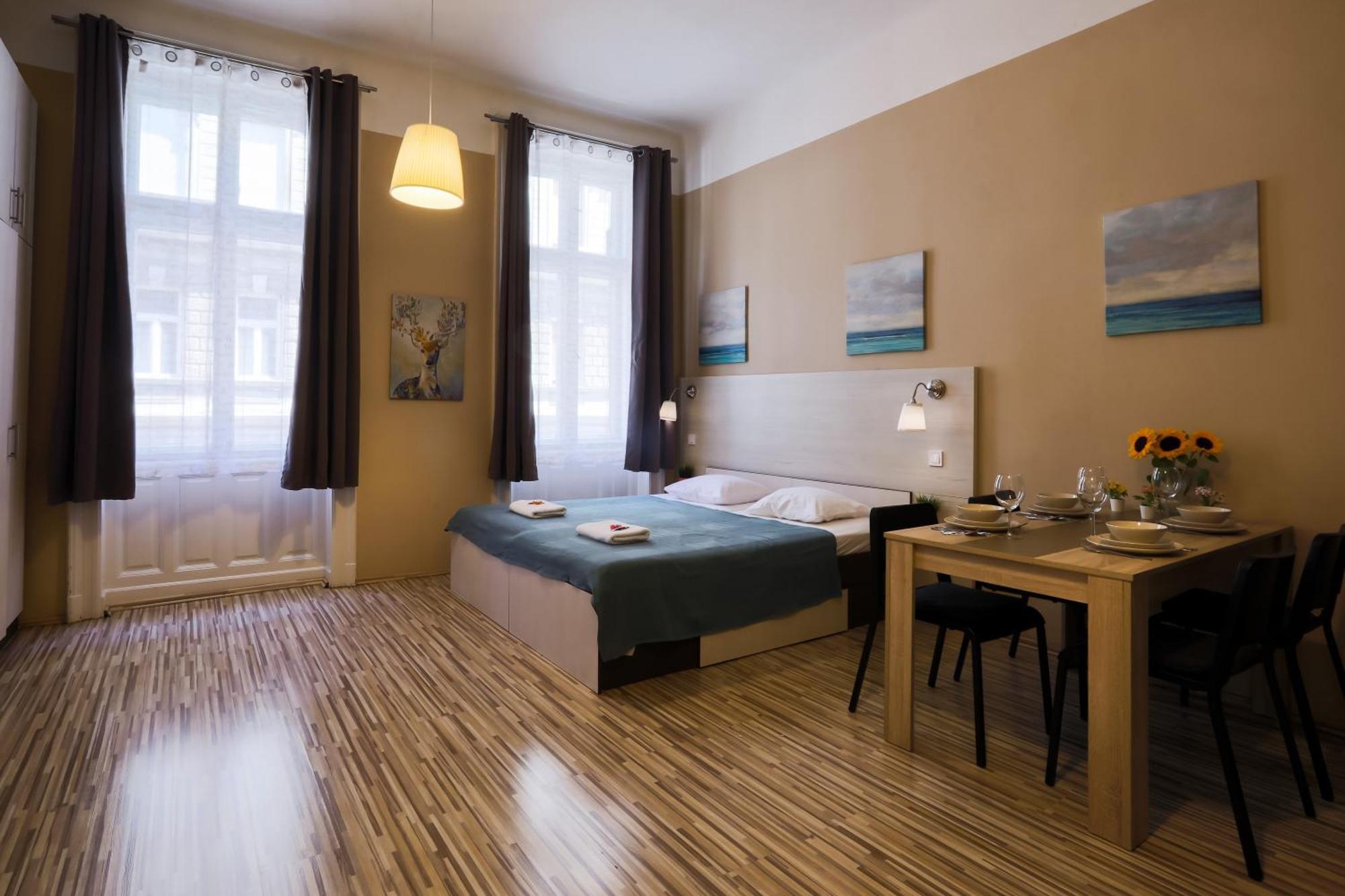 East Station Apartments Budapeste Exterior foto